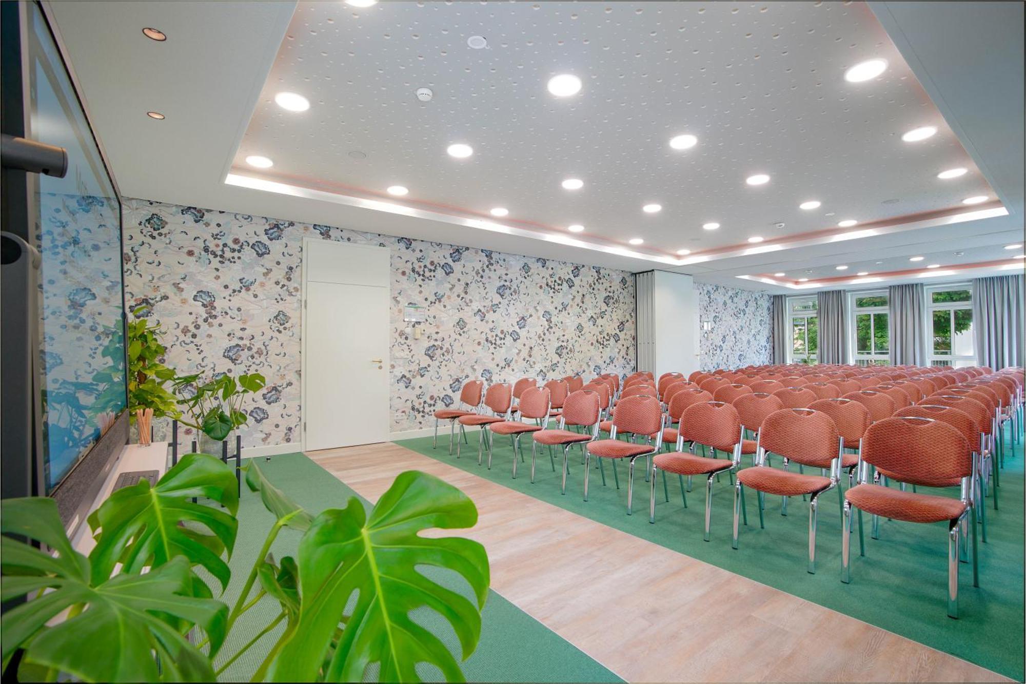 Hotel Neustaedter Hof Schwarzenberg  Ngoại thất bức ảnh