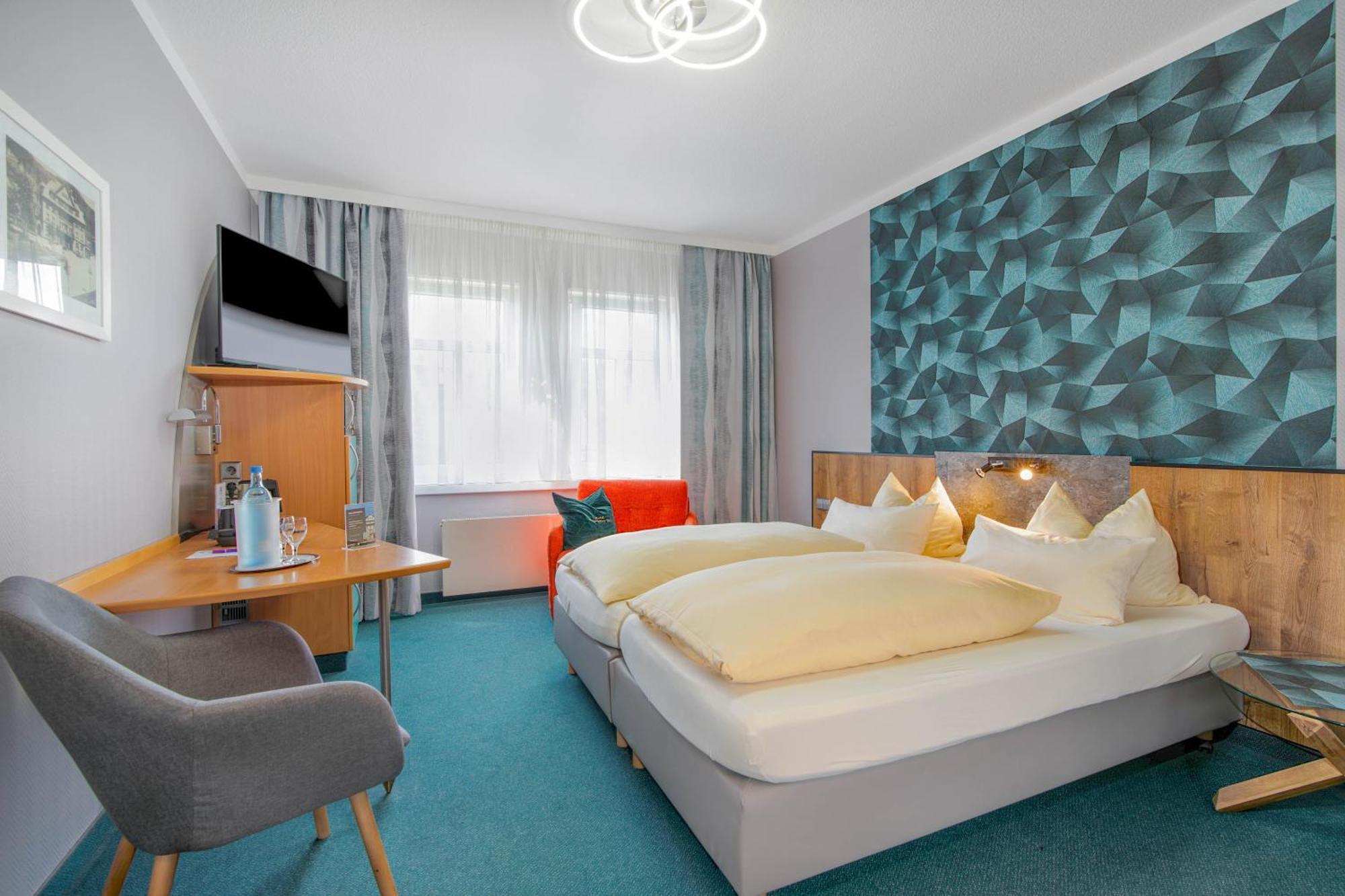 Hotel Neustaedter Hof Schwarzenberg  Ngoại thất bức ảnh
