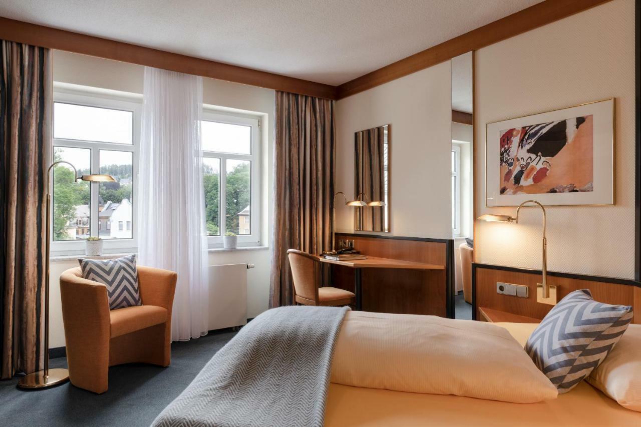 Hotel Neustaedter Hof Schwarzenberg  Ngoại thất bức ảnh