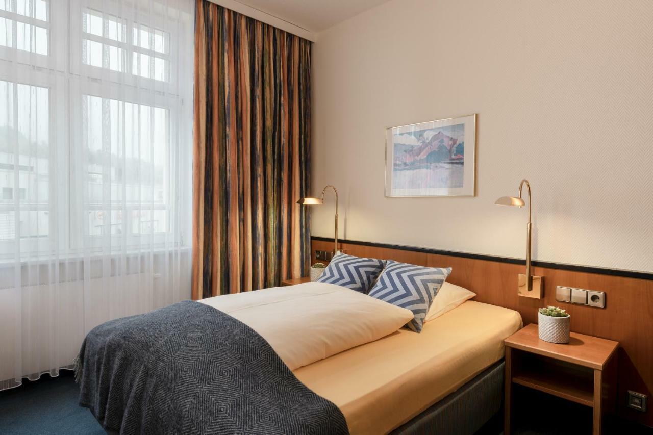 Hotel Neustaedter Hof Schwarzenberg  Ngoại thất bức ảnh