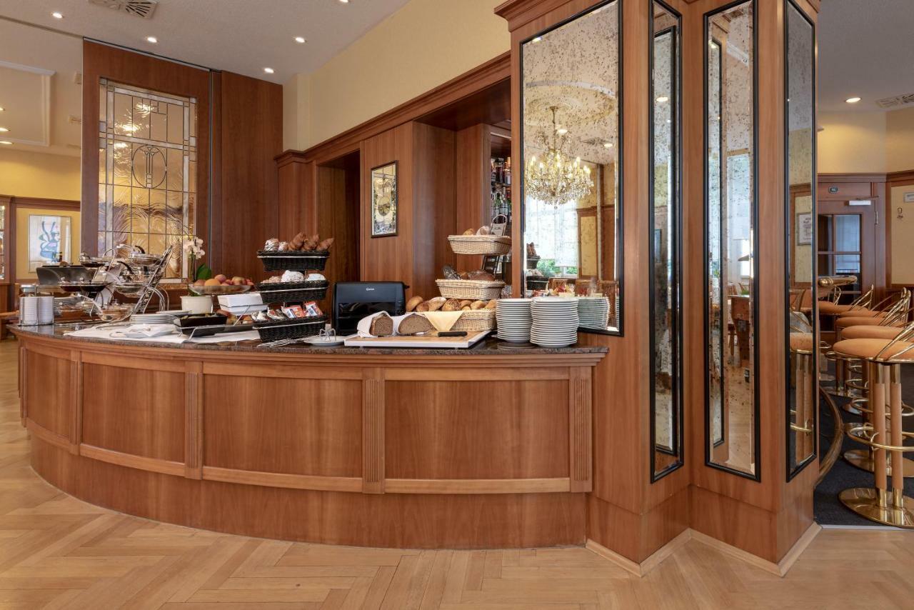Hotel Neustaedter Hof Schwarzenberg  Ngoại thất bức ảnh